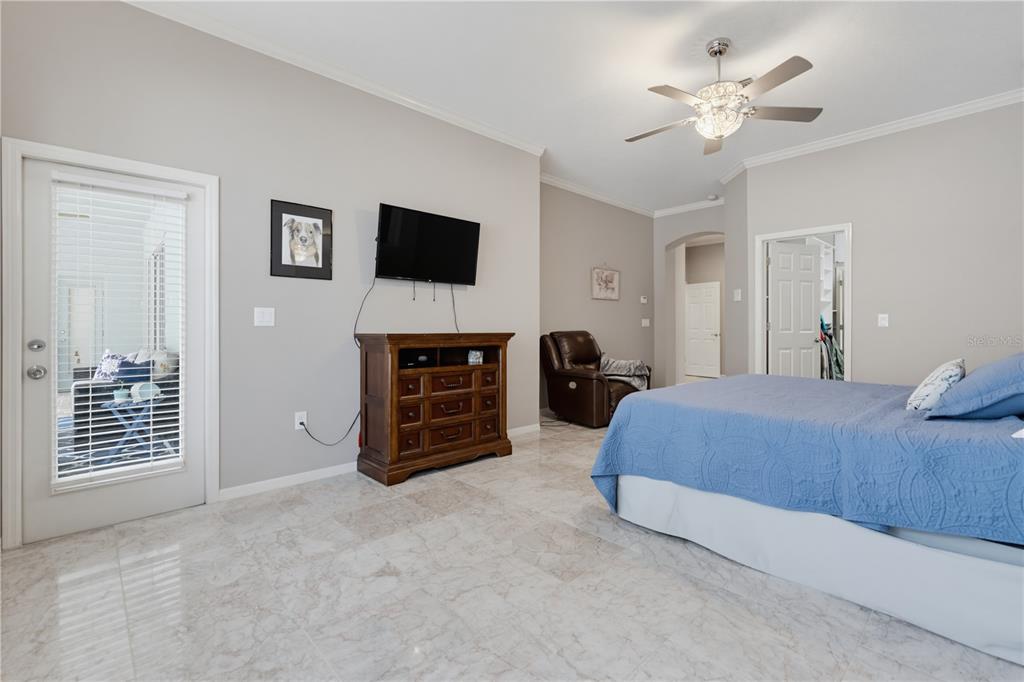 11704 Newberry Grove Loop Riverview, FL 33579 - Photo 10 of 93