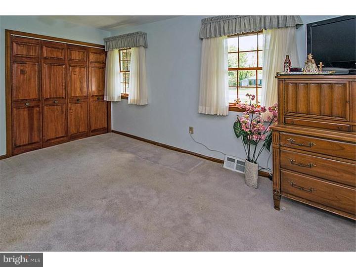 888 Meadowbrook Road Blue Bell, PA 19422 - Photo 16 of 18 Bedroom 3