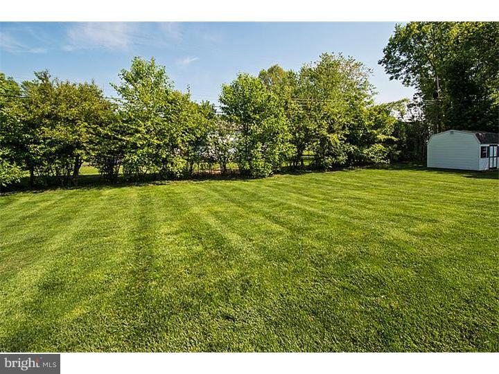 888 Meadowbrook Road Blue Bell, PA 19422 - Photo 5 of 18 Gallery Image 5