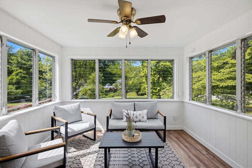 9 Claude Road Chelmsford, MA 01824 - Photo 4 of 42