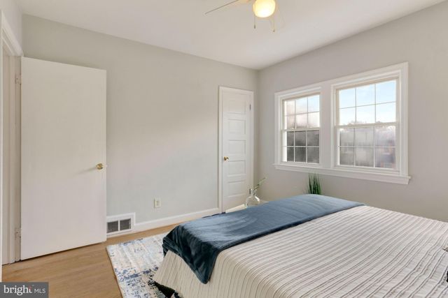 $525,000 | 1820 H Street Northeast, Washington, DC 20002