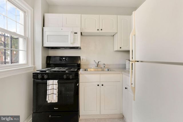 $525,000 | 1820 H Street Northeast, Washington, DC 20002