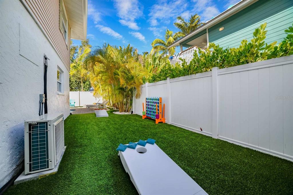 811 Jacaranda Road Anna Maria, FL 34216 - Photo 10 of 49 Gallery Image 10