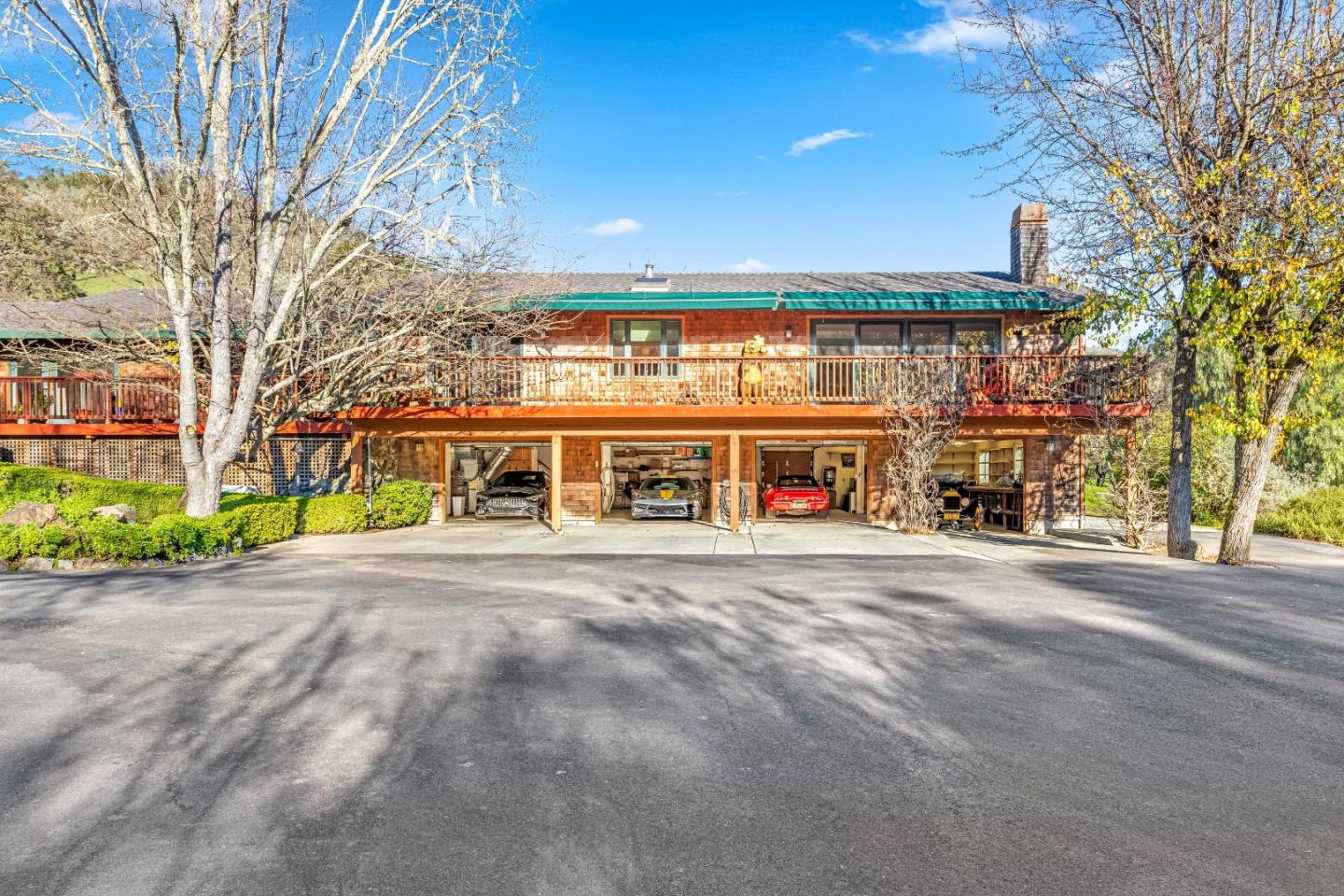 6915 Redwood Retreat Road Gilroy, CA 95020 - Photo 4 of 110