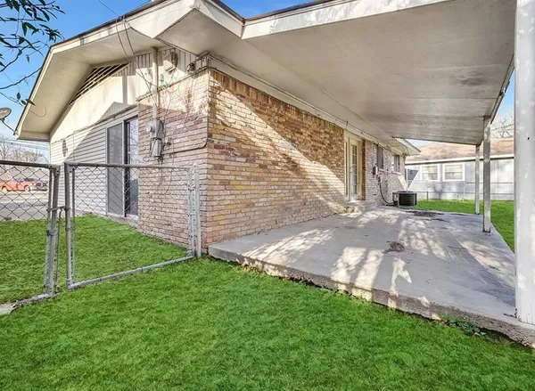 $110,000 | 733 Arizona Avenue, Wake Village, TX 75501