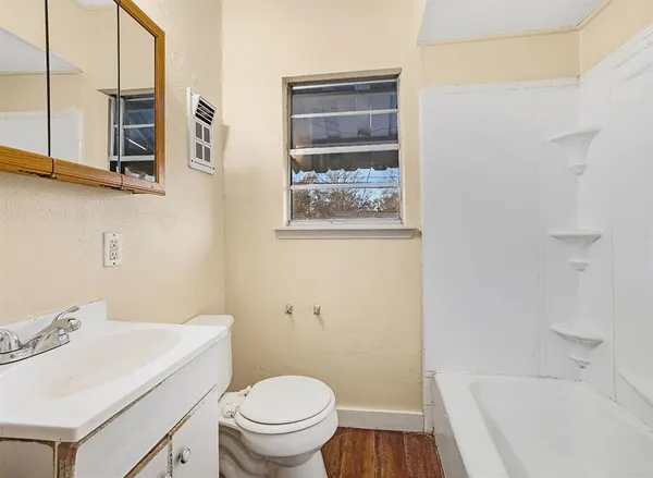 $110,000 | 733 Arizona Avenue, Wake Village, TX 75501