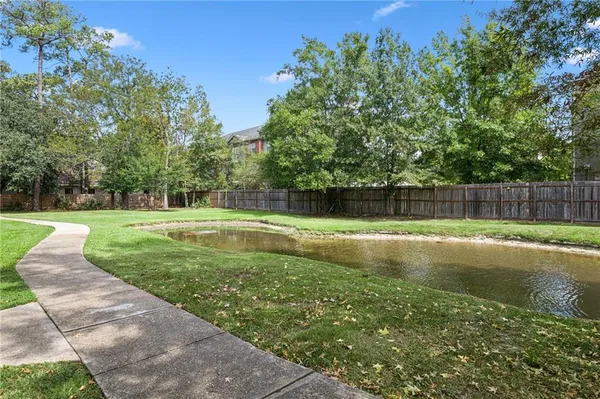 $129,000 | 737 Heavens Drive, Unit 7, Mandeville, LA 70471