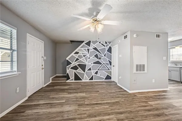 $129,000 | 737 Heavens Drive, Unit 7, Mandeville, LA 70471