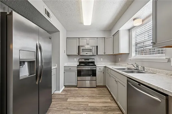 $129,000 | 737 Heavens Drive, Unit 7, Mandeville, LA 70471