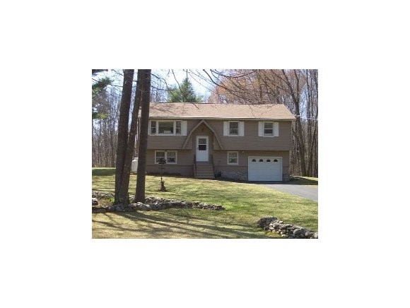 17 Beaver Lake Road Derry, NH 03038 - Photo 1 of 1