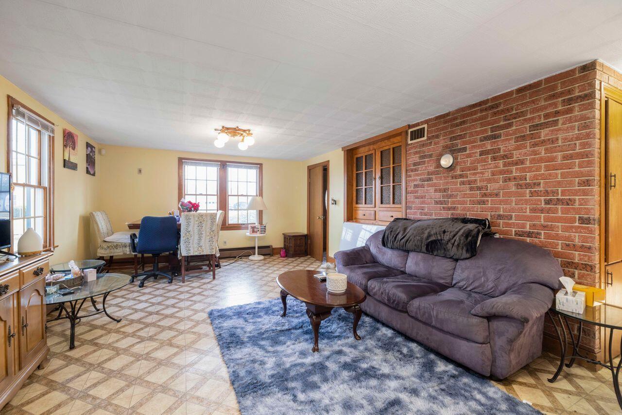 174 Guinea Road Biddeford, ME 04005 - Photo 32 of 62 House- living room/kitchen