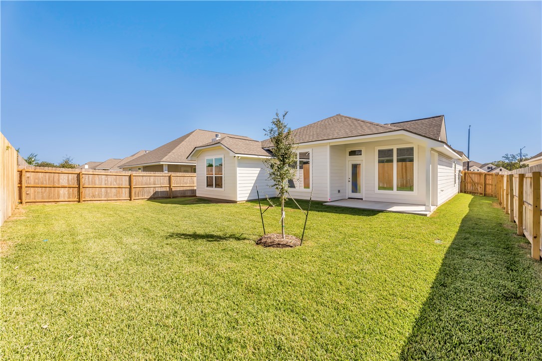 1931 Pinemont View Drive Bryan, TX 77807 - Photo 42 of 43 a view of a house with a swimming pool
