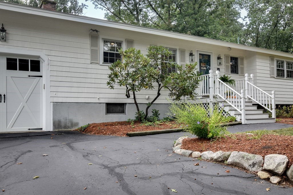 36 Gregory Road Holliston, MA 01746 - Photo 20 of 28 Gallery Image 20