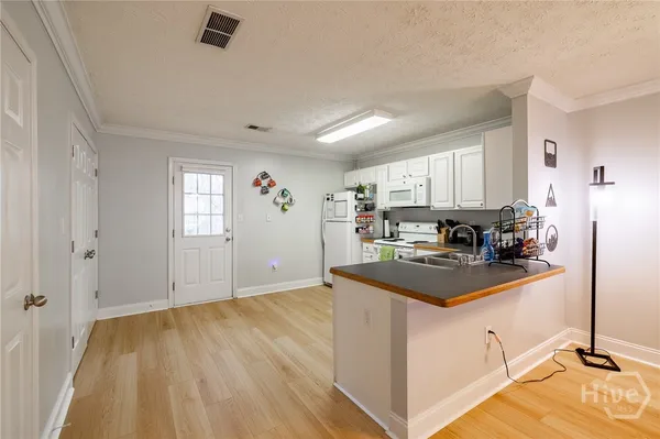 $210,000 | 105 Westchester Drive, Unit F3, Athens, GA 30606