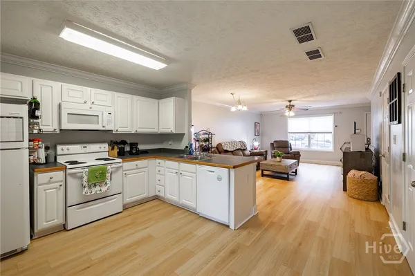 $210,000 | 105 Westchester Drive, Unit F3, Athens, GA 30606