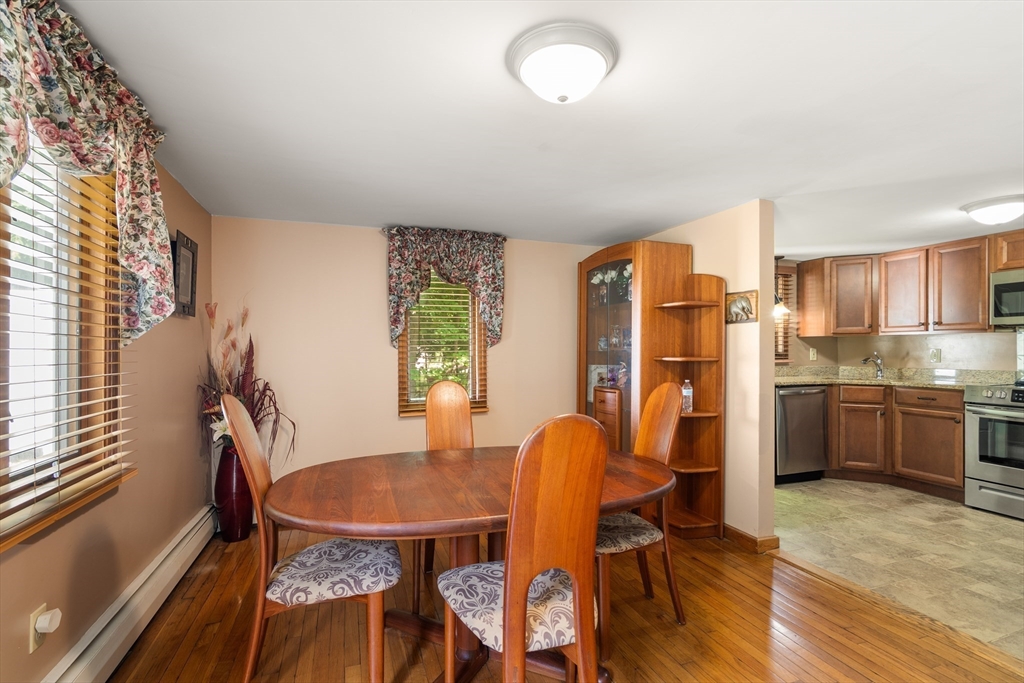 33 Russell Road Hanover, MA 02339 - Photo 20 of 27