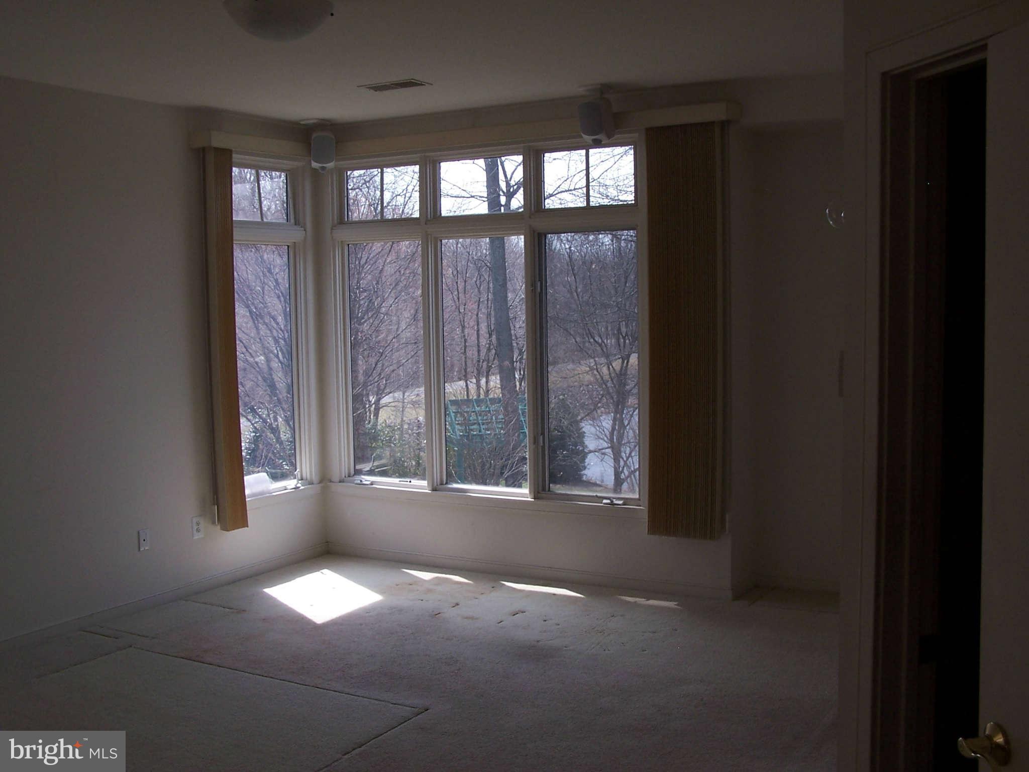1482 Waterfront Road Reston, VA 20194 - Photo 16 of 19 Bedroom (Master)