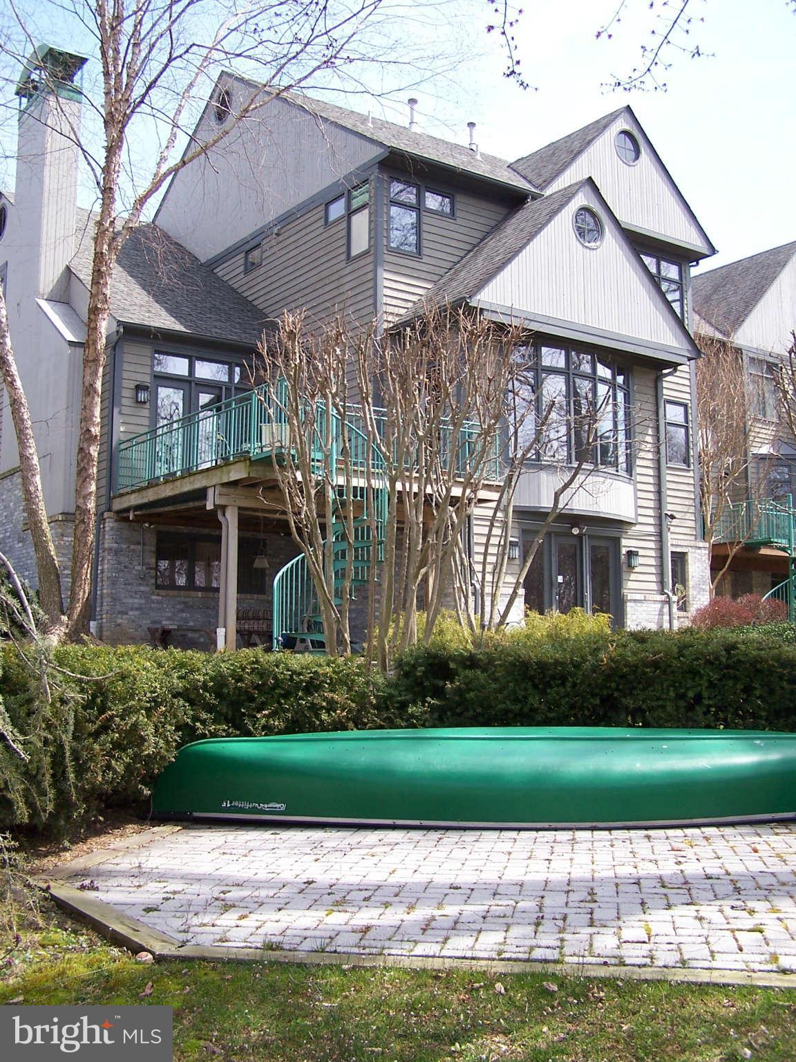 1482 Waterfront Road Reston, VA 20194 - Photo 3 of 19 Exterior (Rear)