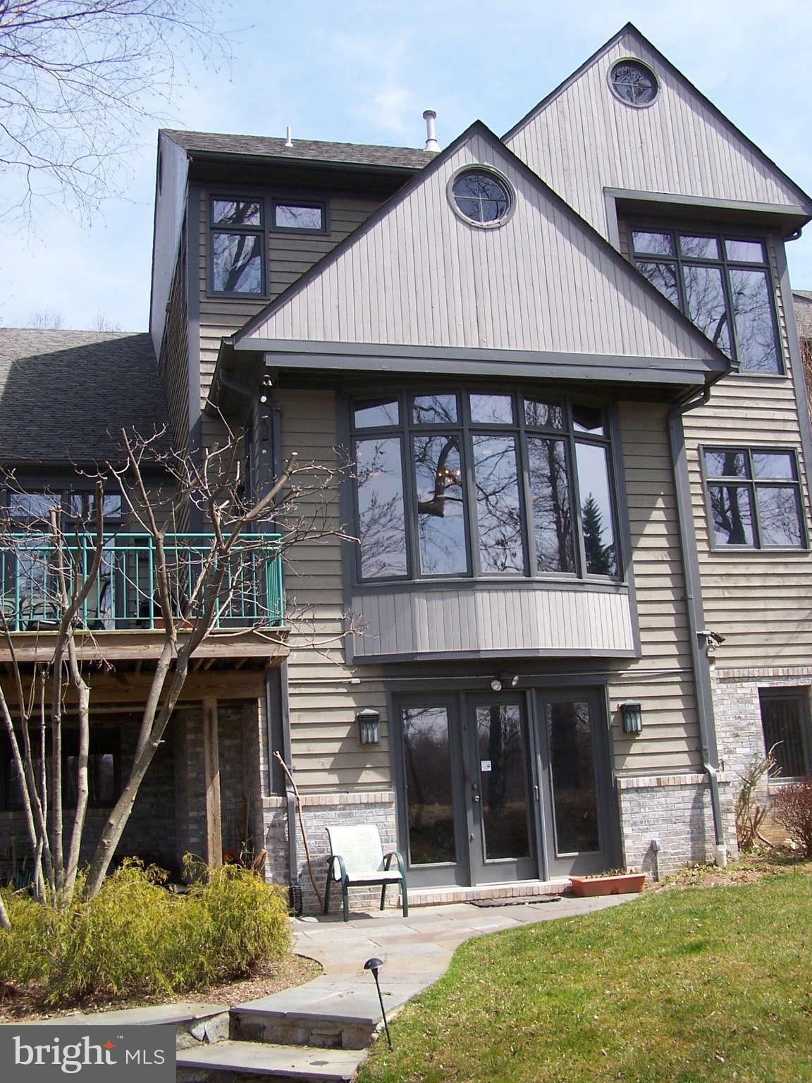 1482 Waterfront Road Reston, VA 20194 - Photo 4 of 19 Exterior (Rear)