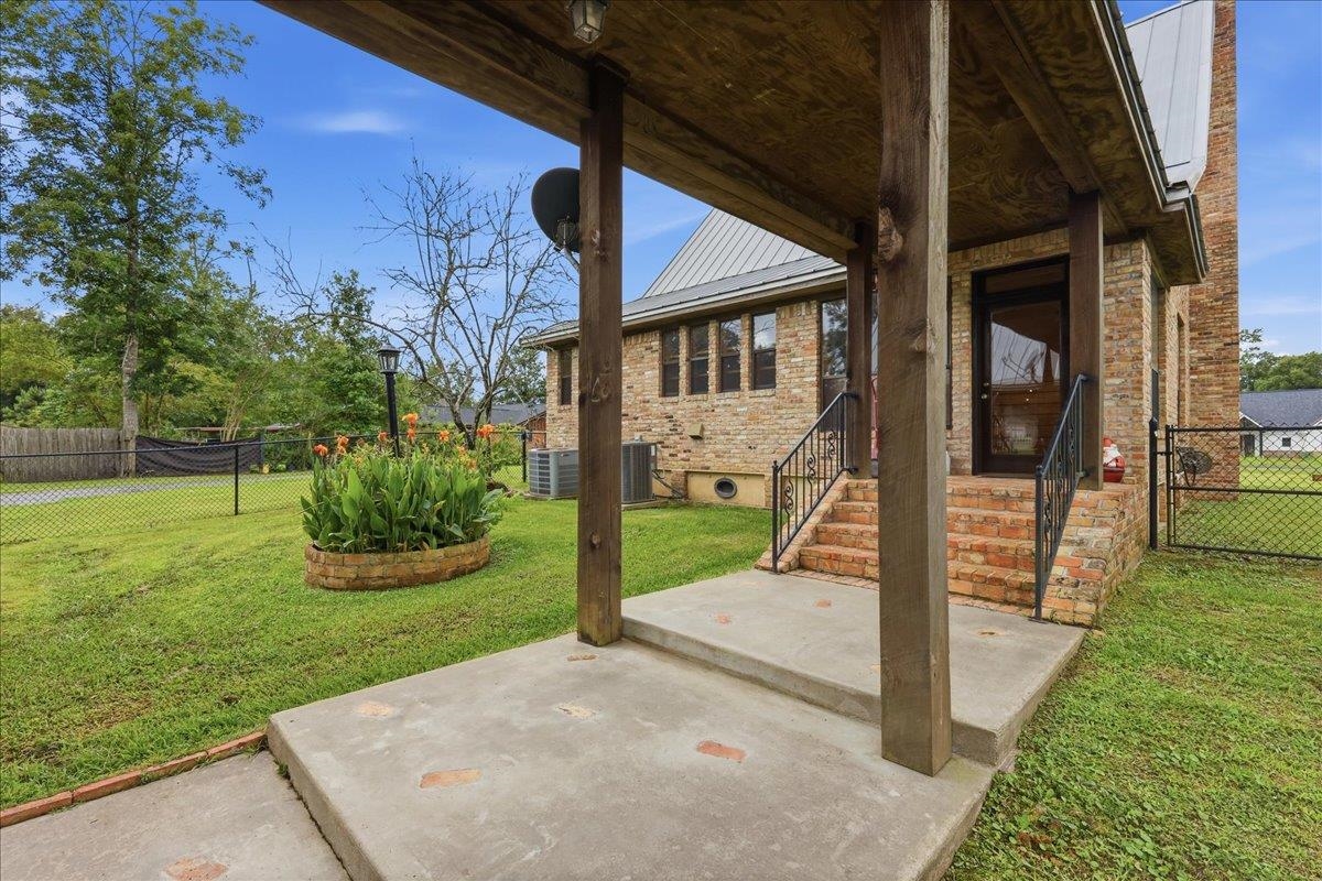 6923 Horseshoe Bend Road Orange, TX 77632 - Photo 27 of 37