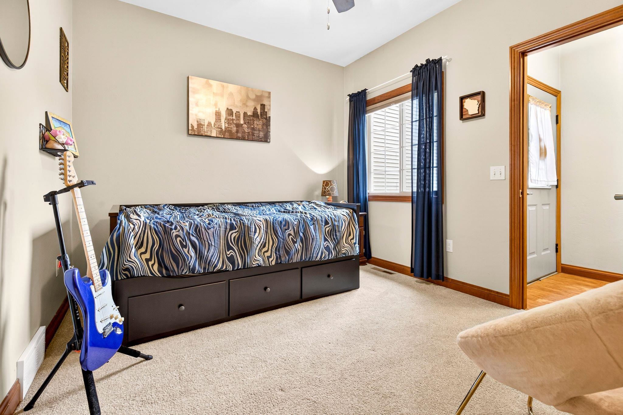 2362 Plank Circle, Unit B Appleton, WI 54915 - Photo 18 of 44