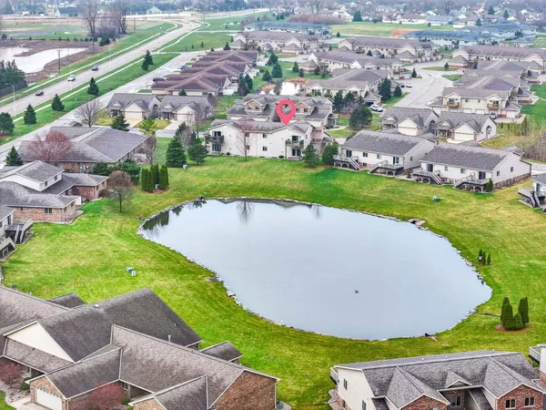 $299,900 | 2362 Plank Circle, Unit B, Appleton, WI 54915