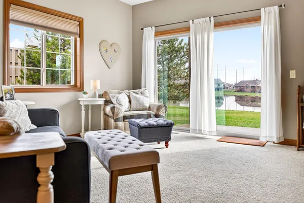 $299,900 | 2362 Plank Circle, Unit B, Appleton, WI 54915