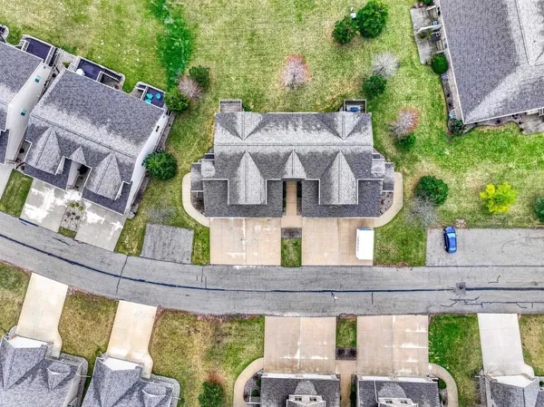 $299,900 | 2362 Plank Circle, Unit B, Appleton, WI 54915