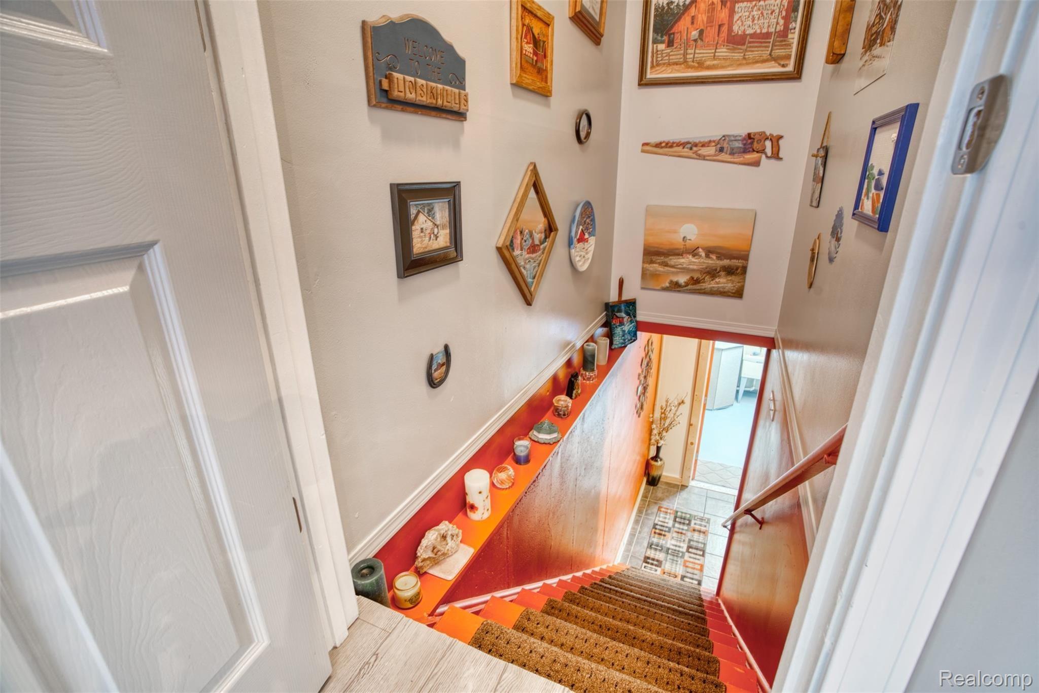 10292 Antcliff Road Fowlerville, MI 48836 - Photo 21 of 50 STAIRWAY OFF THE KITCHEN TO THE FINISHED BASEMENT
