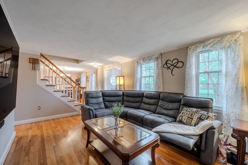 12 Jefferson Road Methuen, MA 01844 - Photo 17 of 42 Gallery Image 17