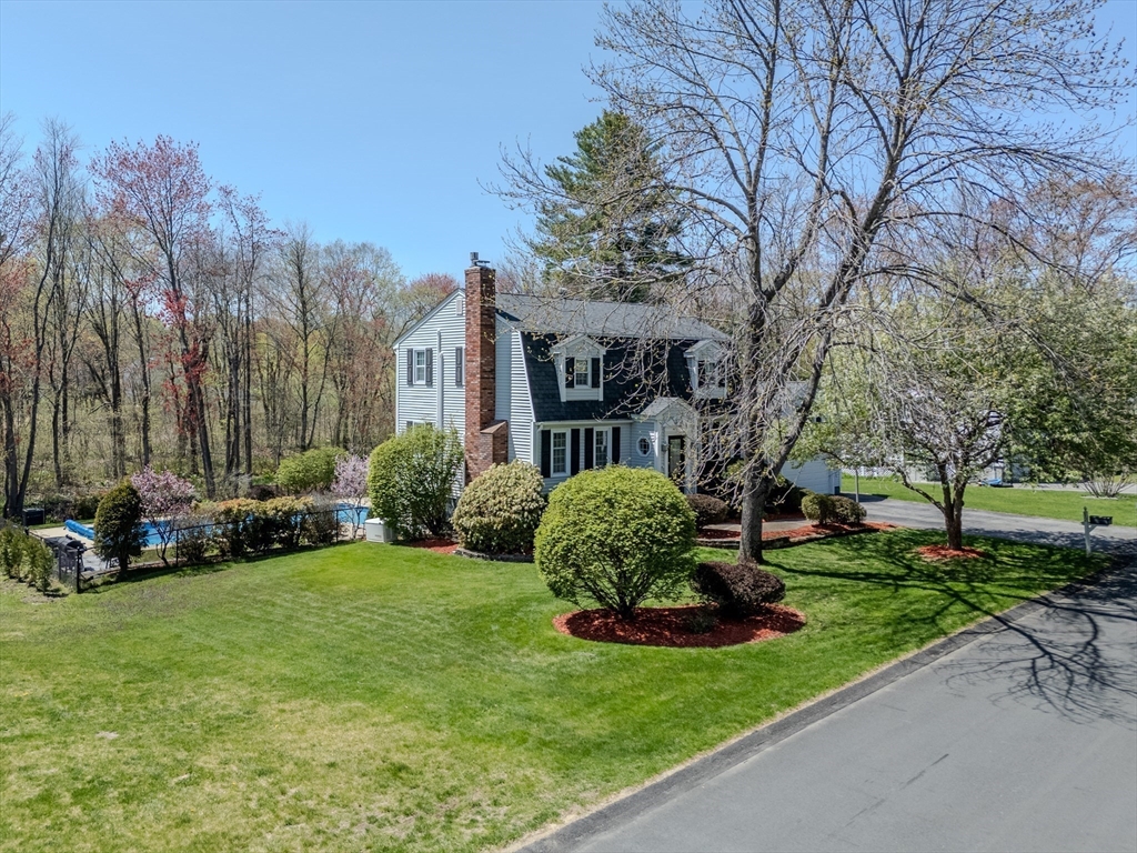 12 Jefferson Road Methuen, MA 01844 - Photo 5 of 42 Gallery Image 5