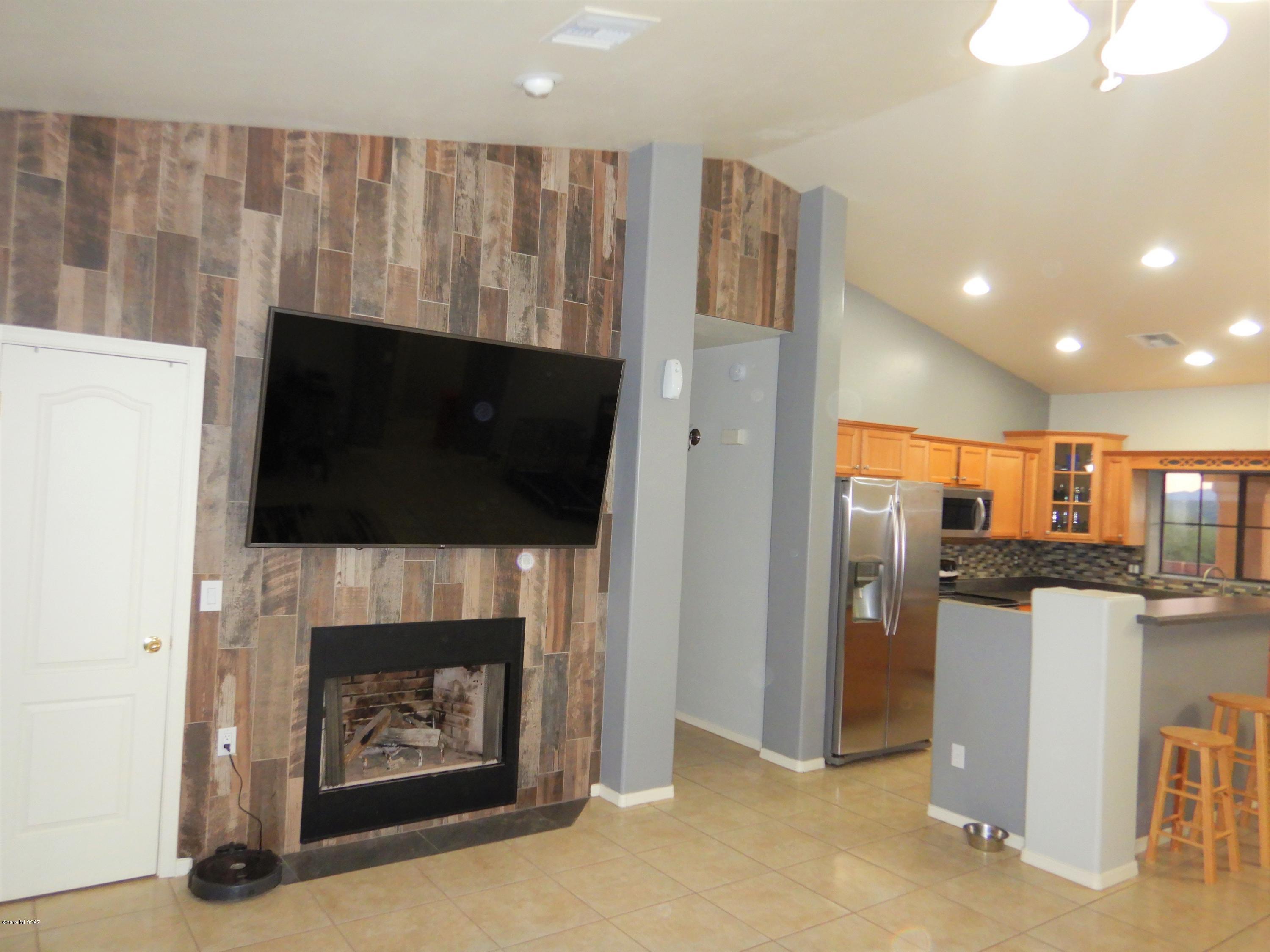 1762 Calle Barbadas Rio Rico, AZ 85648 - Photo 14 of 27 Gallery Image 14