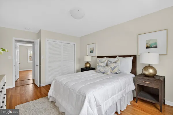 $1,035,000 | 6805 Market Square Drive, McLean, VA 22101