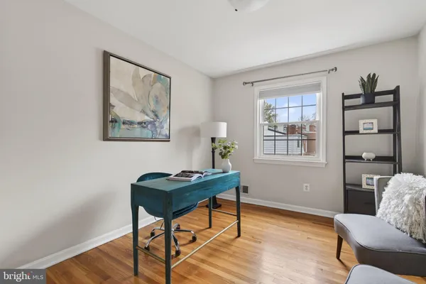 $1,035,000 | 6805 Market Square Drive, McLean, VA 22101