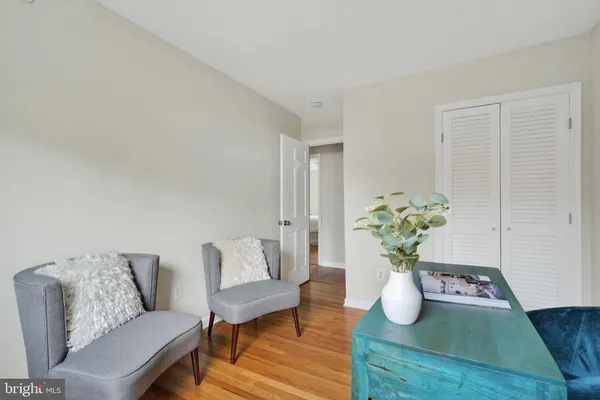 $1,035,000 | 6805 Market Square Drive, McLean, VA 22101