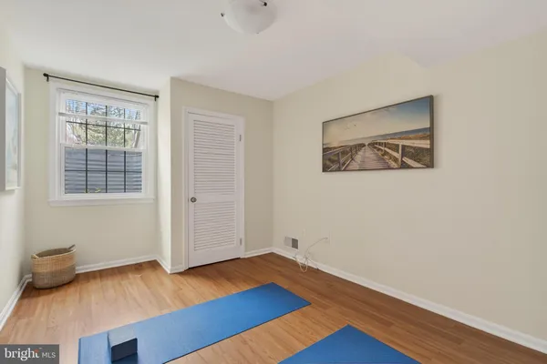 $1,035,000 | 6805 Market Square Drive, McLean, VA 22101