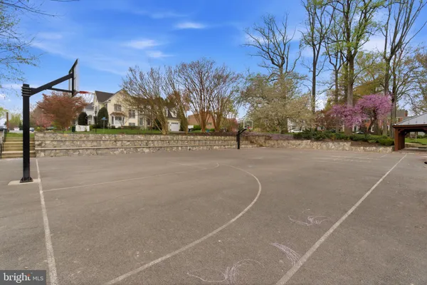 $1,035,000 | 6805 Market Square Drive, McLean, VA 22101