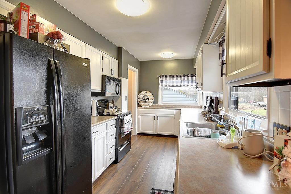 5689 Hendrickson Road Franklin, OH 45005 - Photo 9 of 25 Gallery Image 9