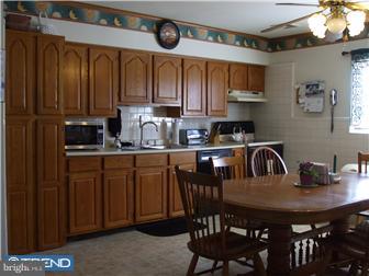 526 Doylestown Road Lansdale, PA 19446 - Photo 4 of 12 Kitchen