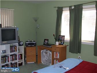 526 Doylestown Road Lansdale, PA 19446 - Photo 7 of 12 Bedroom 2