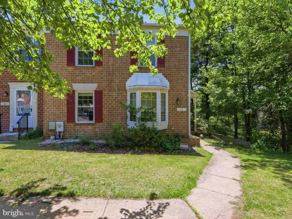 $305,000 | 13 Wooden Ct Way, Pikesville, MD 21208