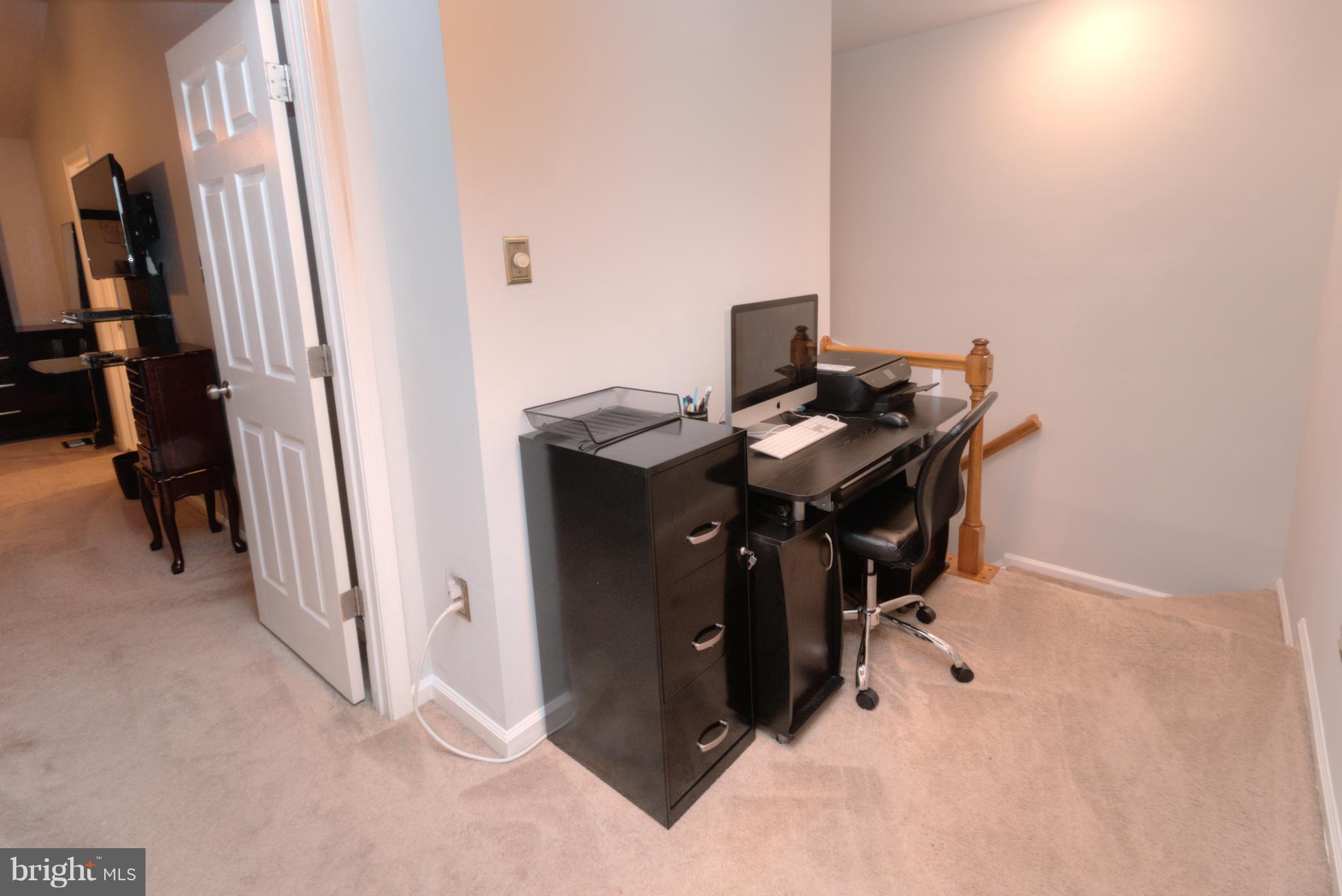 9425 Rosmarin Way Laurel, MD 20708 - Photo 23 of 30 Interior (General)