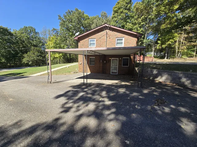 $399,000 | 4326 Highway 48 North, Charlotte, TN 37036