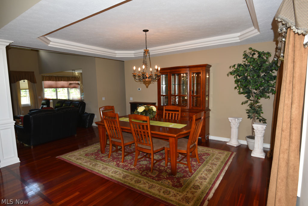 16285 Snyder Road Chagrin Falls, OH 44022 - Photo 3 of 22 Gallery Image 3