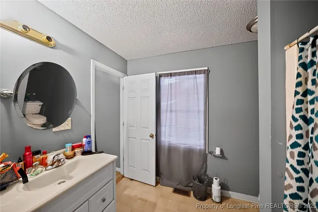 $202,500 | 54 Canterbury Court, Roanoke Rapids, NC 27870