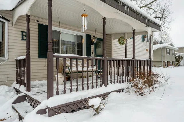 $249,900 | 1420 Country Club Drive, Niles, MI 49120