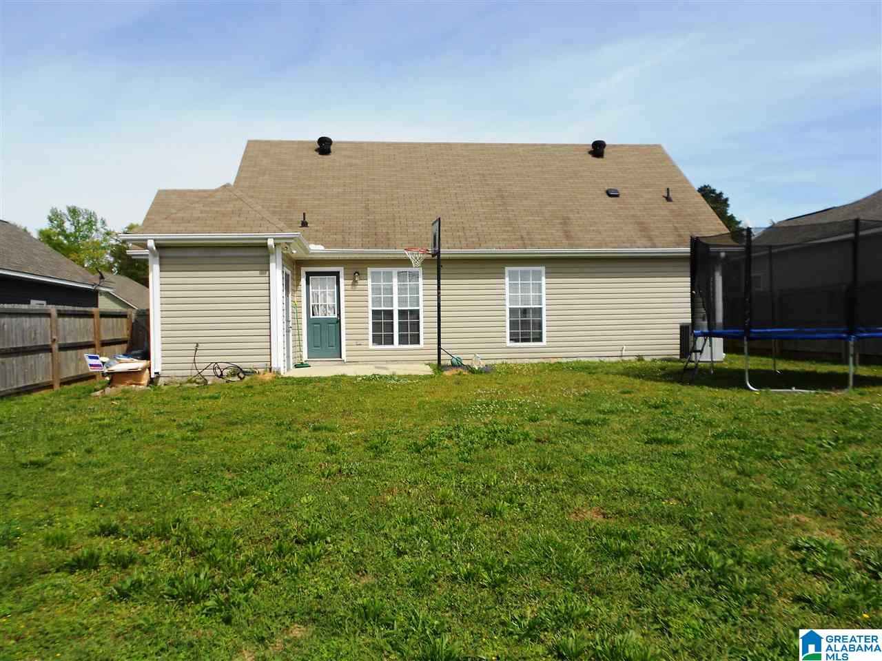 105 Sunset Lane Jemison, AL 35085 - Photo 18 of 24