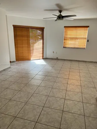 $2,600 | Fountainebleau, Miami, FL 33126