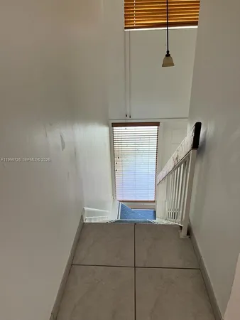 $2,600 | Fountainebleau, Miami, FL 33126