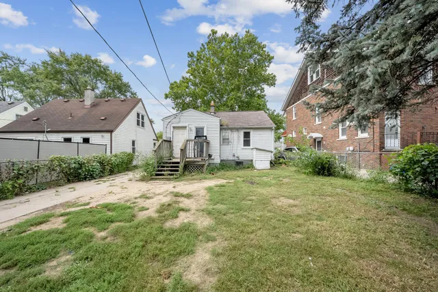 $99,900 | 18846 Fox, Redford, MI 48240